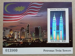 1999 Malaysia Petronas Twin Towers Building KLCC Mini-Sheet Hologram Stamp Mint - Picture 1 of 3