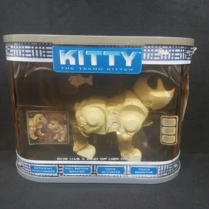 De colección Manley Quest Kitty The Tekno Kitten Robot 14642 Y2K Paquete Sin Abrir - Imagen 1 de 11