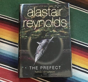 Signed Alastair Reynolds The Prefect First Edition (Revelation Space Series) - Picture 1 of 10