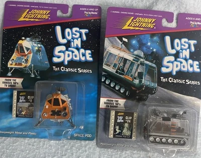 1998 Johnny Lightning Classic 1960s Lost In Space Series The Chariot & Space Pod - Image 1 of 3