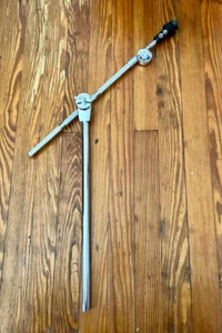 Braccio braccio piatto 28" NUOVO Alesis Strata Prime (.75" 3/4") batteria elettrica - Foto 1 di 4