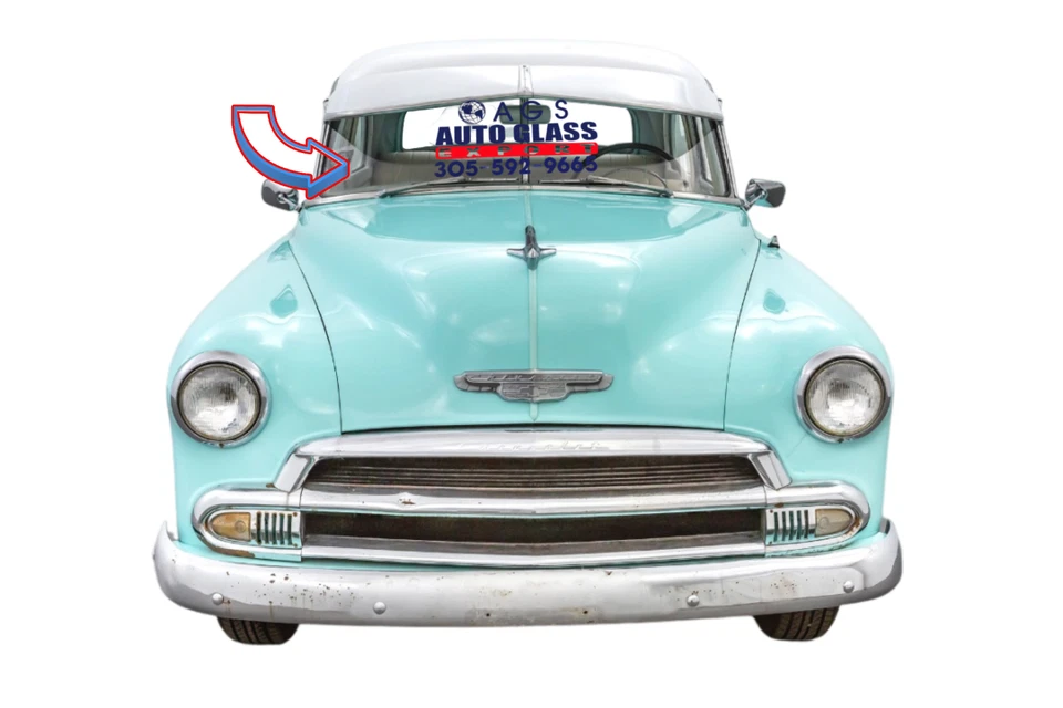 1949-1952 CHEVROLET STYLELINE 4 DOOR SEDAN RIGHT SIDE WINDSHIELD DW00109CLN - Image 1 of 1