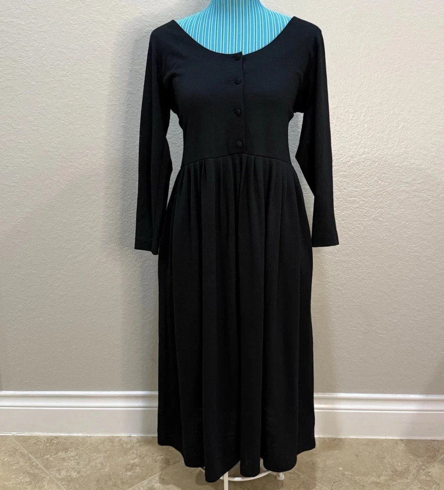 Vestido De Colección Laura Ashley Cápsula Negro Bruja Lana Abotonada Oscuro Romántico Gótico S Foto 1 de 4