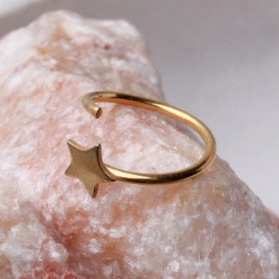 Gold Plated Annealed Star Nose Hoop 0.8mm x 8mm - Image 1 of 3