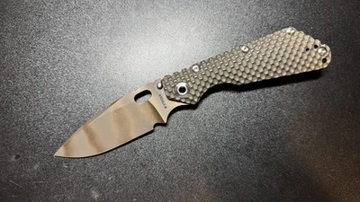 Cuchillos Strider SMF DGG, S30V, rayas fantasma, mangos de titanio HC bronce DGG  Foto 1 de 4