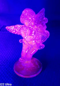 Angel Figurine  Harp Spruce Green Black Light Shine Glass Great Gift Home Decor - Picture 1 of 18