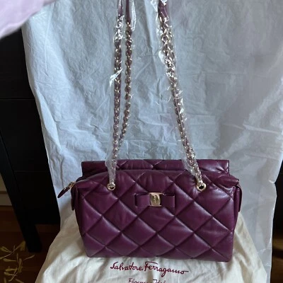 Auténtico bolso de hombro Salvatore Ferragamo Vara de cuero púrpura Foto 1 de 4