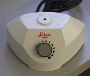 LEICA POWER SUPPLY TRANSFORMER LIGHT SOURCE ILLUMINATOR MODEL 13410311 - Picture 1 of 4