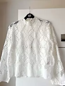 Peacock White Lace Blouse Size 8-10 In VGC - Picture 1 of 10