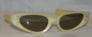 Gafas de sol vintage Cat Eye Cool Ray Polaroid marfil con detalles plateados - Imagen 1 de 9