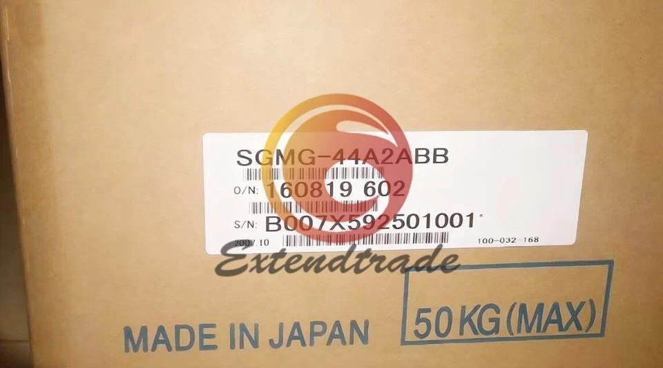 ONE NEW Yaskawa Servo Motor SGMG-44A2ABB - Image 1 of 1