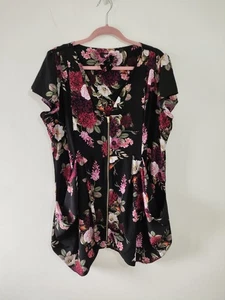 Top tunica donna City Chic taglia 18 nero rosso floreale manica corta tasche casual - Foto 1 di 11