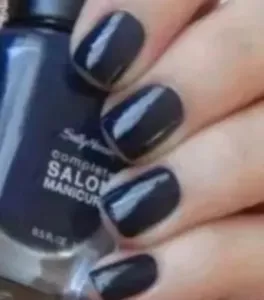 Sally Hansen Complete Salon Manicure Nail Polish 834 Dark Knight Full Size 0.5 - Picture 1 of 3