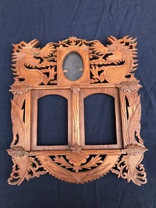 ANTIQUE CHINESE CARVED WOOD PICTURE FRAME WITH DRAGONS - Picture 1 of 8
