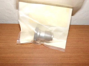 Lycoming Oil Relief Plug 65705 - Picture 1 of 3