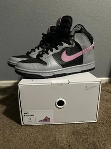 Nike Dunk High ID by YOU grau/schwarz/pink maßgefertigte Schuhe Größe 12 – einmal getragen SOFORTVERSAND - Bild 1 von 8