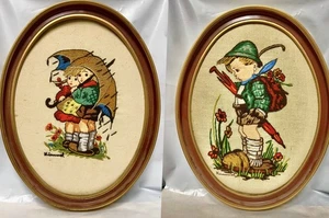 2 70er Jahre Hummel Junge & Mädchen oval gerahmte Handarbeit Bild 13” x 10” - Bild 1 von 14