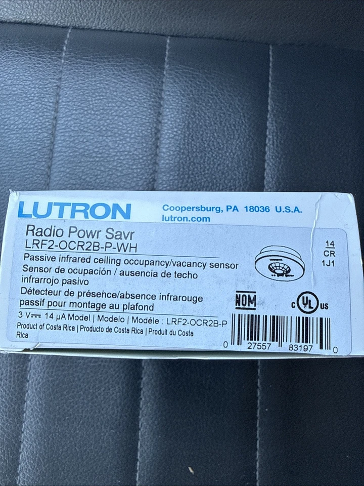 Sensor infrarrojo pasivo de ocupación/vacante de techo Lutron LRF2-OCR2B-P-WH Foto 1 de 1