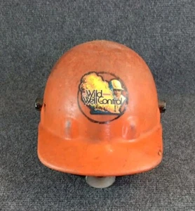 Cappello rigido arancione fibra di vetro vintage fibra di metallo Concordville PA Wild Well Control - Foto 1 di 9