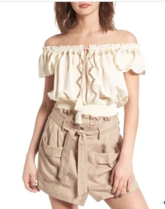 * Neu mit Etikett $ 98 ASTR the Label Reyna schulterfreies bauchfreies Oberteil Bluse L natürlich BxN - Bild 1 von 5
