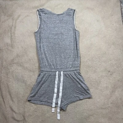 Aritzia Wilfred Free Romper 女式超小号灰色 Reposa 豪华球衣 Izabel — 第 1/4 张图片