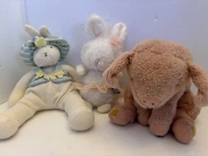 Plush Bunnies by the Bay lot - Picture 1 of 10