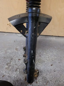 KAWASAKI GT550/GT750 FORKS AND YOKES - Picture 1 of 6