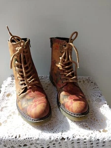 WILD RHINO🌸 FLORAL 🌸 LACE UP BOOTS 🌸 - Picture 1 of 12