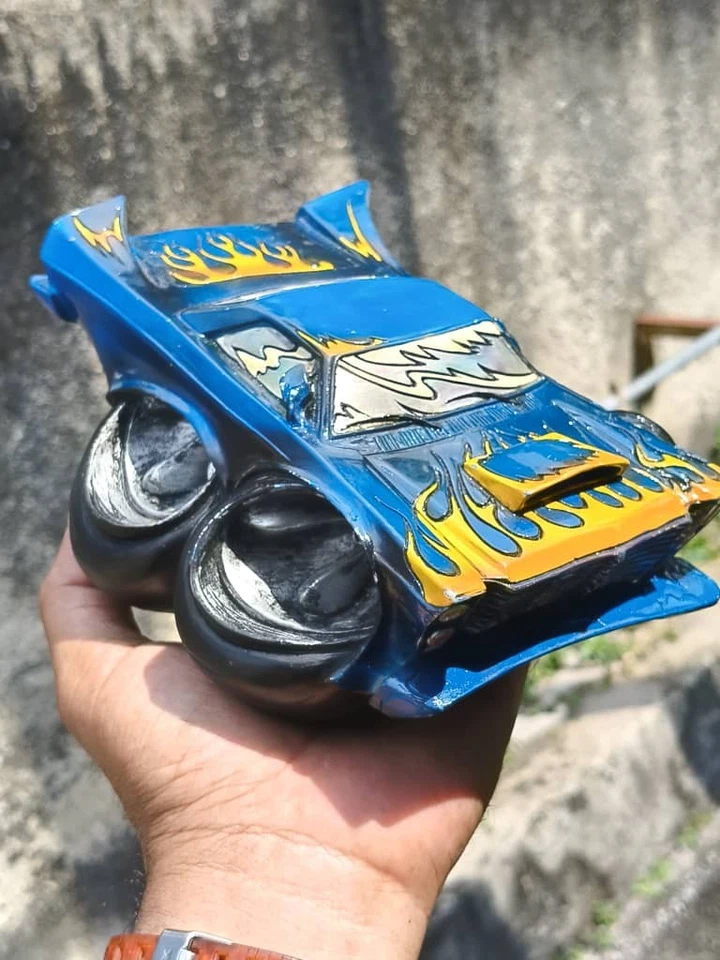 hot wheels 1970 ford mustang mach 1 freaks of speed piggy banks resin - Image 1 of 4