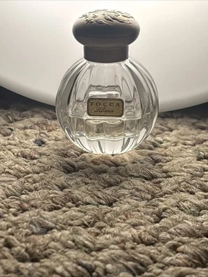 Tocca Liliana Eau de Parfum 0,5 oz/15 ml MEDIO LLENO Foto 1 de 3