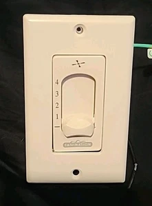 Fanimation UC9020 4 Geschwindigkeiten Lüftersteuerung Steuerung 1,25A 120V weiß - Bild 1 von 3