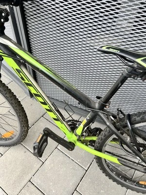 Scott Mountainbike Farbe 2016 grün und schwarz - Bild 1 von 4