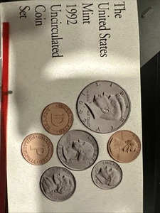 1992 P & D Uncirculated United States Coin Proof Mint Set As Pic G094 - Picture 1 of 3