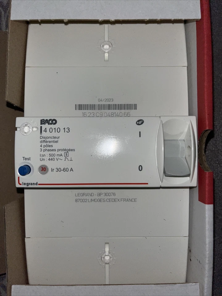 Disjoncteur Différentiel Sélectif legrand (BACO) Triphasée 30/60A  500ma - Photo 1/2