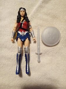 .Wonder Woman•Mujer Maravilla DC Comics Batman vs Superman 6-Inch Act. Fig.