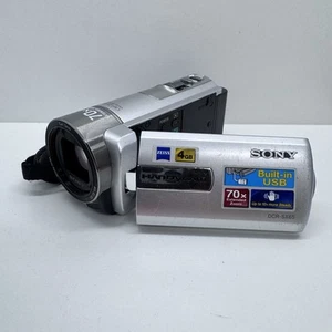 Sony Handycam DCR-SX65E Camcorder Digital Video Camera w/ 8GB SD Card Tested - Picture 1 of 14