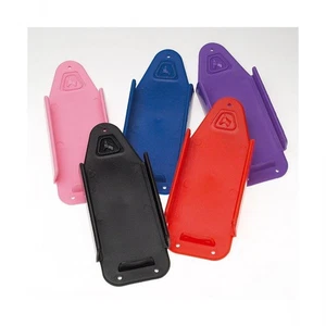 Lincoln Plastic Salt Lick Holder - Holds 2kg Salt Lick - Brick Type - Picture 1 of 5
