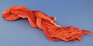 Tapiz rojo Paterna 100 % lana persa 4 hanks parciales #R69 #R74 #R80 #R86 - Imagen 1 de 2