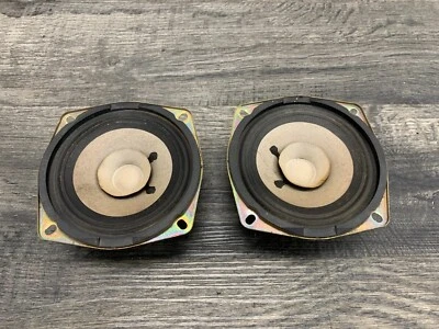 Unidad de altavoz de audio frontal Honda 2001-2005 GL1800 Goldwing OEM 39130-MCA-003 * Foto 1 de 4