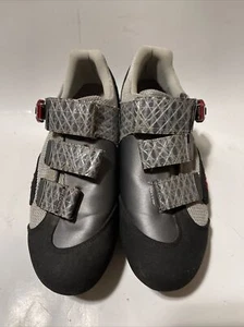 Fi'zi:k Women’s Cycling Shoes Black Gray M5 Donna Sz EU 39, US 8.5 - Picture 1 of 9