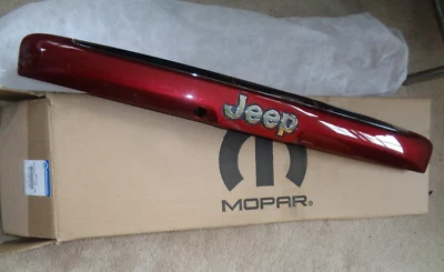 2014 2015 2016 2017 JEEP PATRIOT COMPASS OEM 5RL55JRPAA LIFTGATE LIGHT HANDLE - Image 1 of 4
