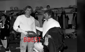 JACK LAMBERT PITTSBURGH STEELERS 1975 AFC CHAMPS LOCKER ROOM 8X10 1/4/76 - Picture 1 of 1