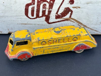 Vintage Tootsietoy 1930 Shell Oil Tanker Truck - Vermelho e Amarelo - Todo Original! - Imagem 1 de 4