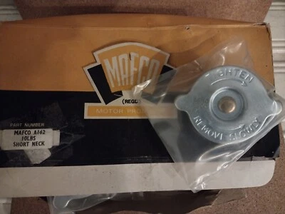 NEW RADIATOR PRESSURE CAP - FITS: FORD ANGLIA & SUPER & CORTINA MK1 (1959-68) - Image 1 of 4