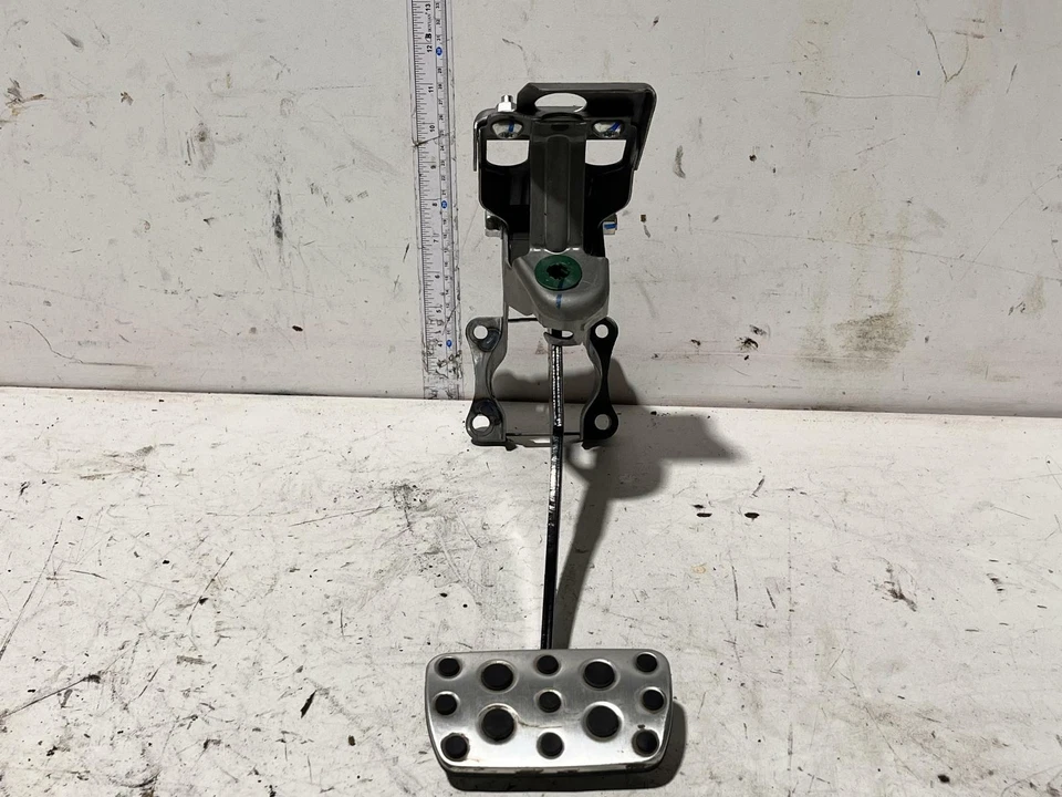 Toyota 86 Pedal ZN6 Brake Pedal 04/12-03/21 - image 1 of 4