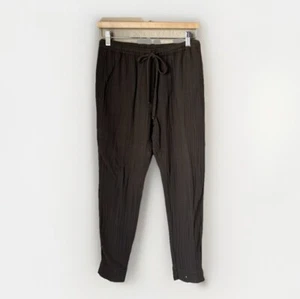 Pantalón informal Xirena verde oliva de gasa - Imagen 1 de 8