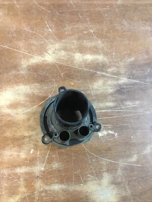 Puerto de entrada mediano para bote Riccar SH-636-2 Foto 1 de 3