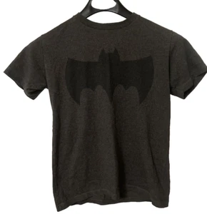 Batman Children's Small Gray T-shirt DARK KNIGHT DC Comics Batman Logo in Black - Picture 1 of 3