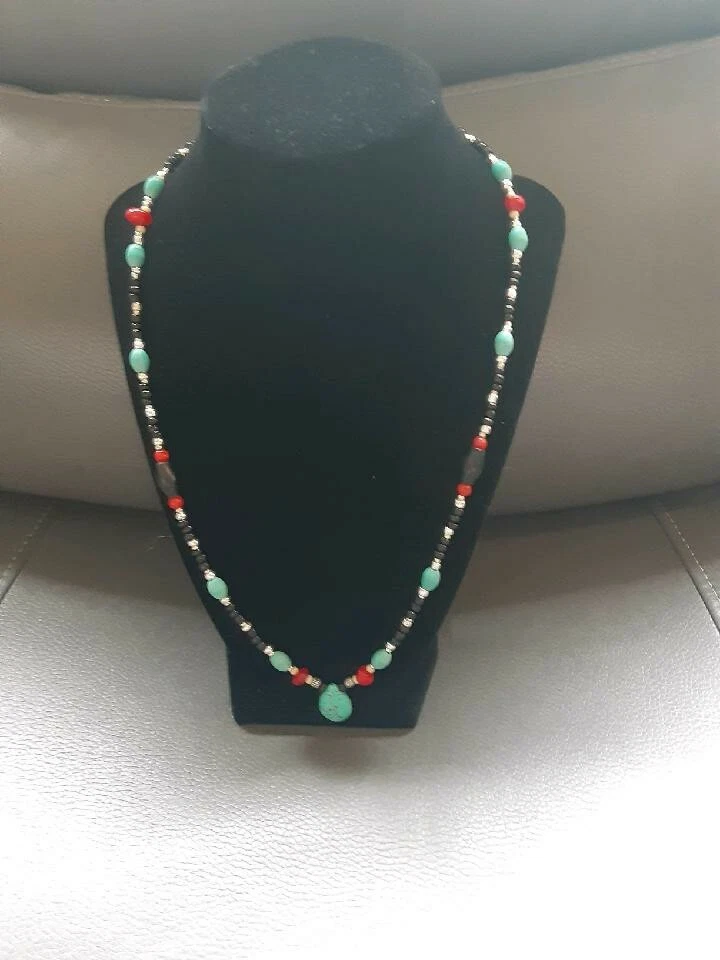 Collar hecho a mano 23" cuerno coral turquesa cuentas Foto 1 de 1