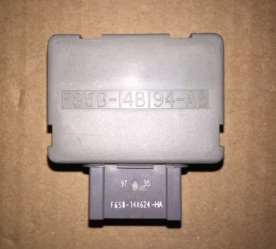 #F85B-14B194-AB, Lincoln Navigator, caja de transferencia 4x4 relé módulo de computadora 1998 Foto 1 de 4